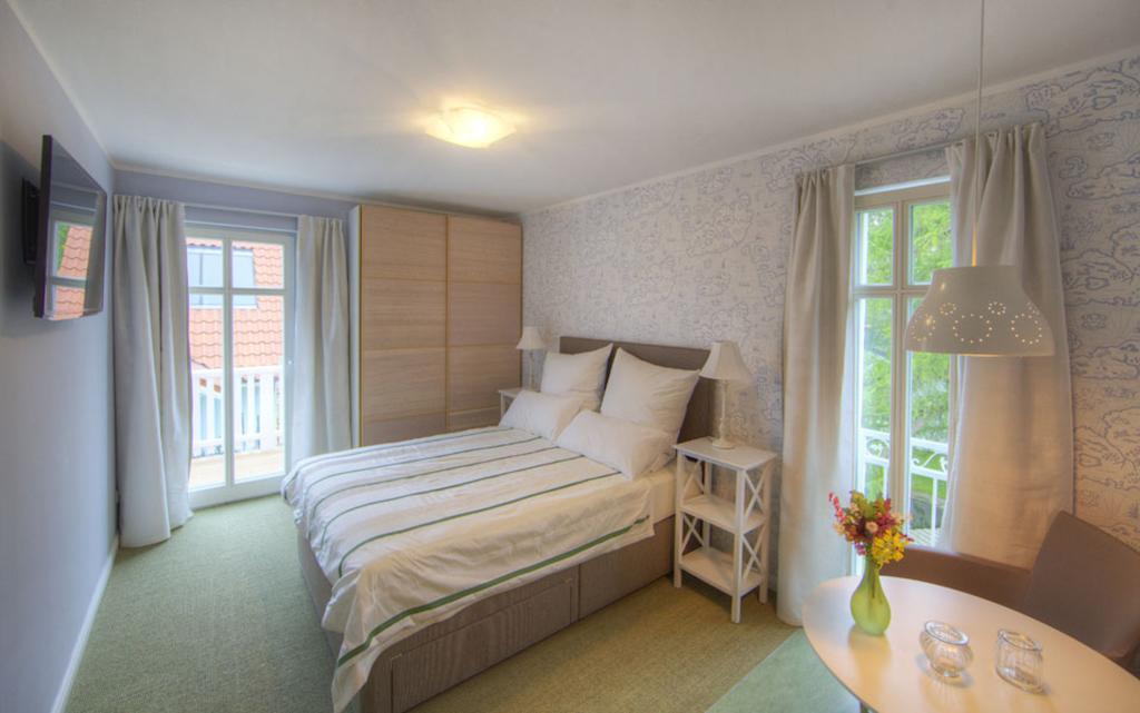 Luisa Aparthotel *