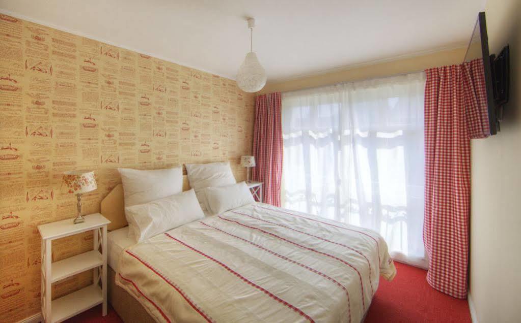 Luisa Aparthotel *